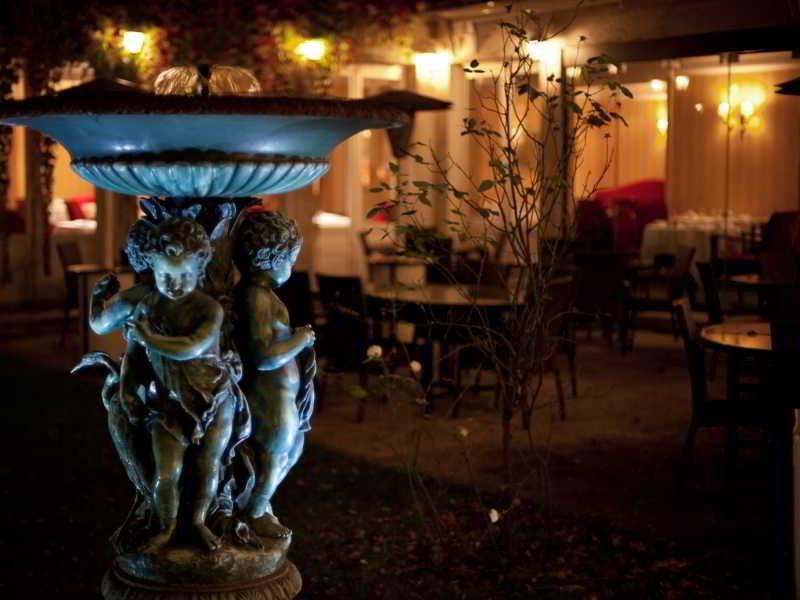 Hotel Restaurant Napoleon Fontainebleau Buitenkant foto