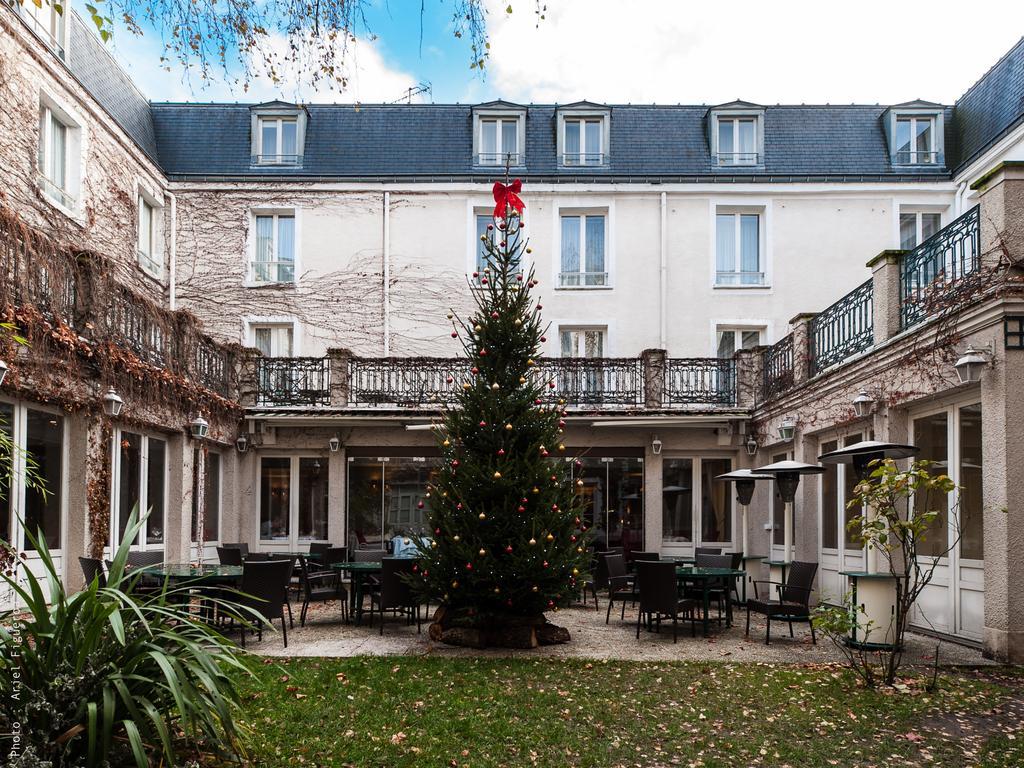 Hotel Restaurant Napoleon Fontainebleau Buitenkant foto